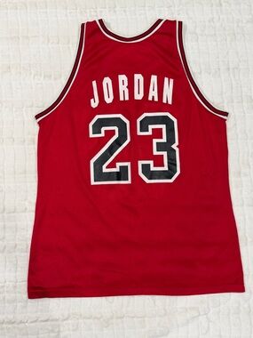 Vintage 90s Champion Chicago Bulls #23 MICHAEL JORDAN Basketball Jersey MEN’S 48